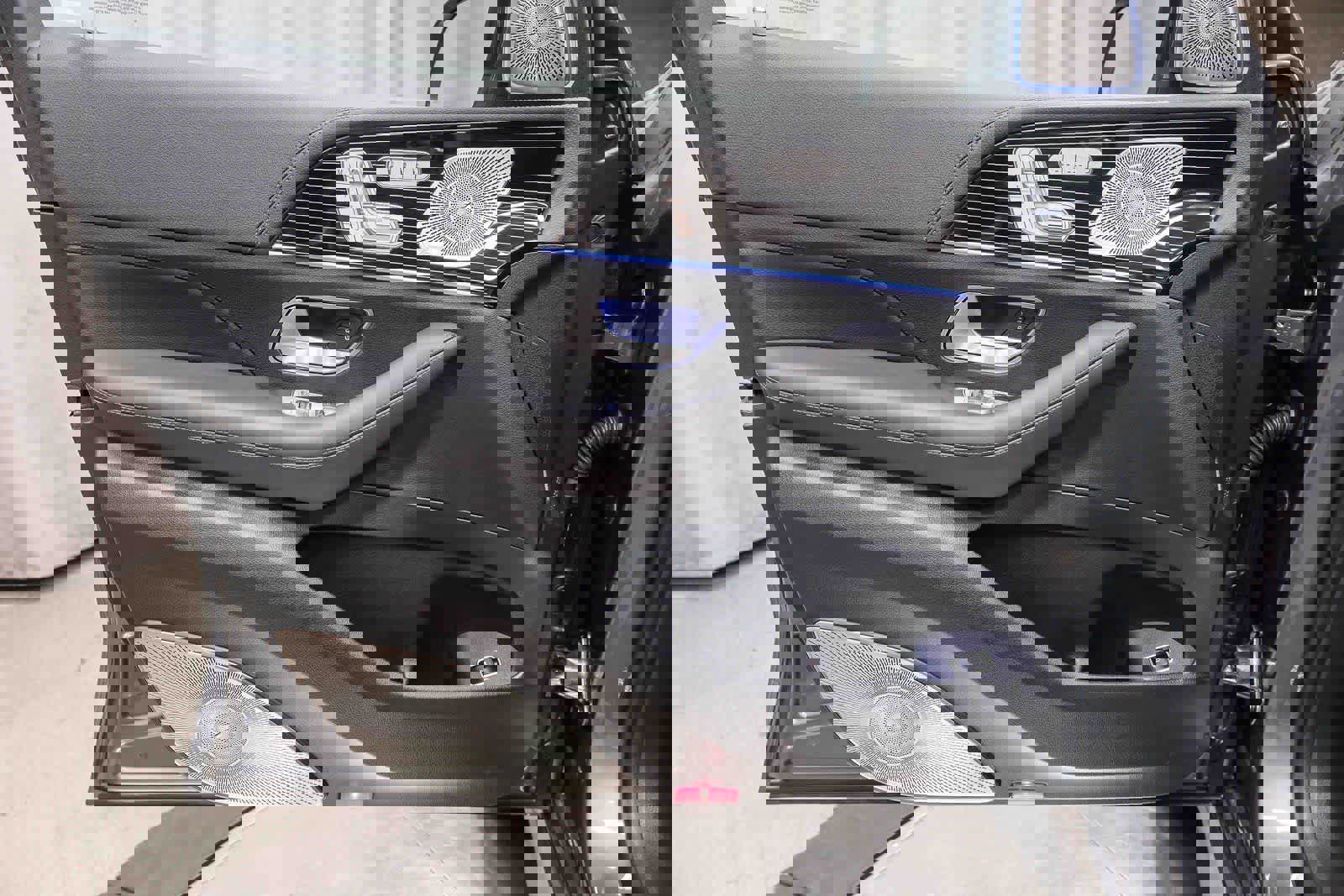 Used 2025 Mercedes-Benz GLS 450 4MATIC image 20