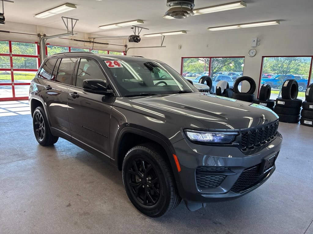 Certified 2024 Jeep Grand Cherokee Altitude
