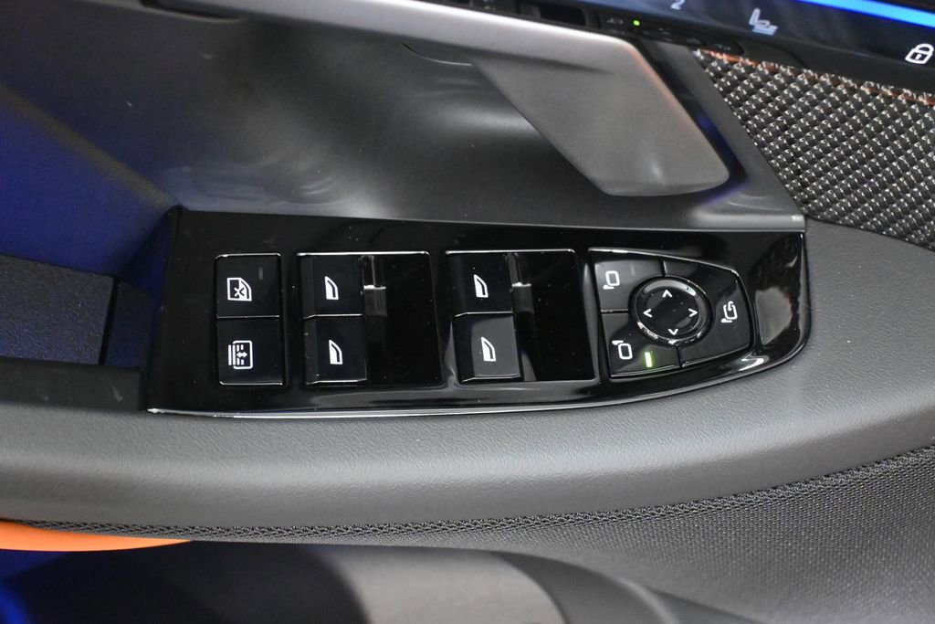 New 2026 BMW M5 w/ Executive Package AWD/4WD image 32