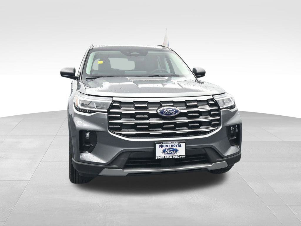 New 2026 Ford Explorer Active image 2