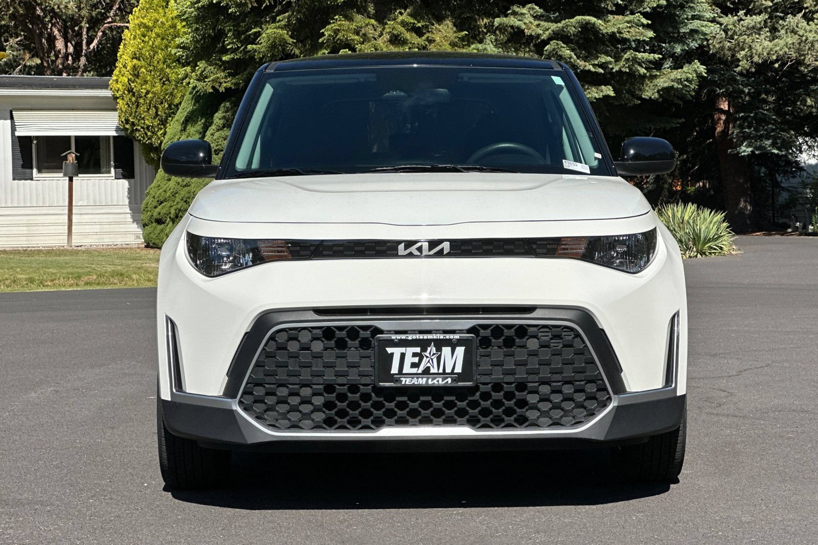Certified 2025 Kia Soul S FWD image 9
