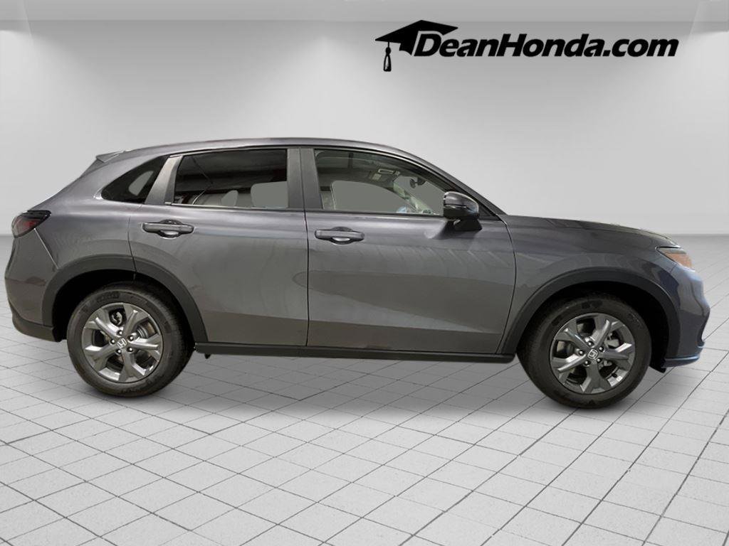 New 2026 Honda HR-V LX image 7