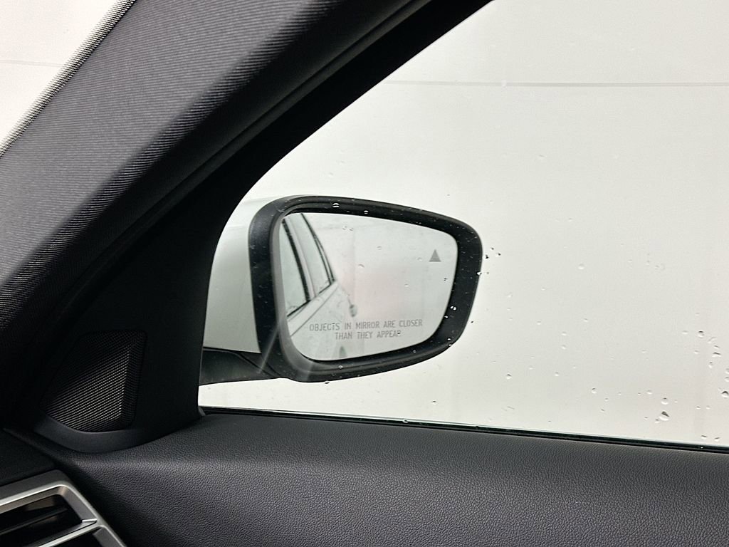 New 2026 BMW 330i xDrive Sedan w/ Convenience Package image 24