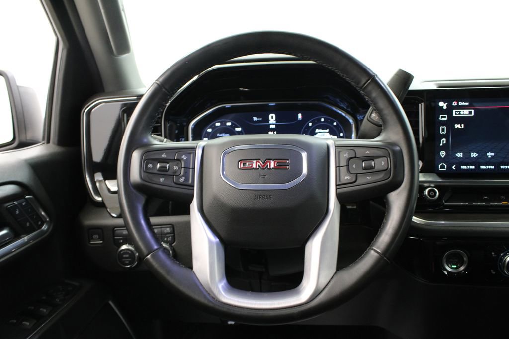 Used 2024 GMC Sierra 1500 SLT AWD/4WD image 22
