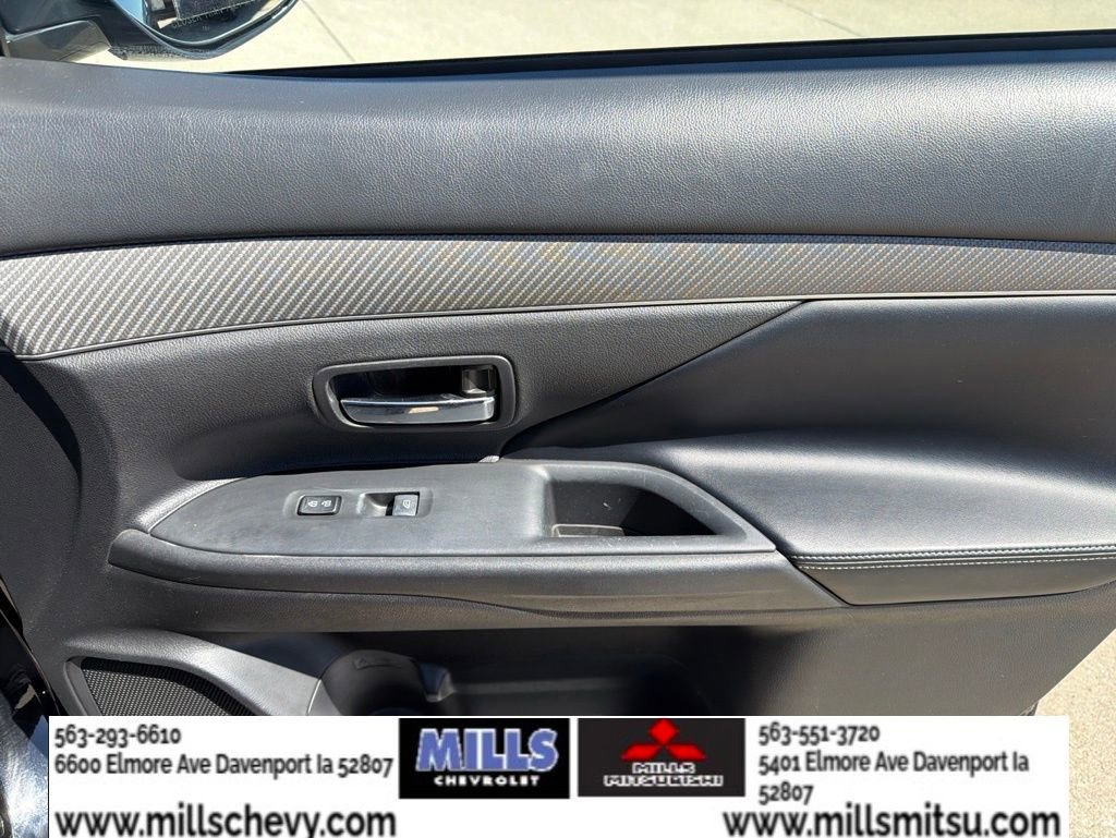 Used 2020 Mitsubishi Outlander GT AWD/4WD image 26