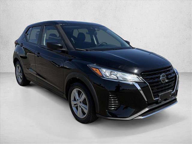 Used 2021 Nissan Kicks S FWD image 3