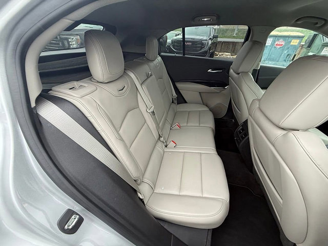 Used 2019 Cadillac XT4 Premium Luxury w/ Enhanced Visibility Package AWD/4WD image 19