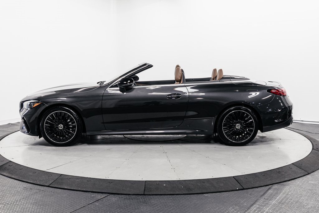 Used 2024 Mercedes-Benz CLE 450 4MATIC Cabriolet w/ Driver Assistance Package image 5