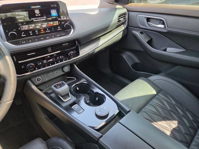 Used 2021 Nissan Rogue Platinum AWD/4WD image 30