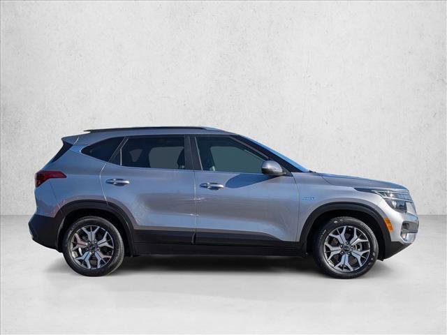 Used 2021 Kia Seltos EX AWD/4WD image 4