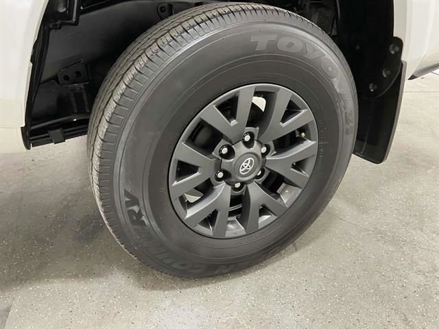 Used 2022 Toyota Tacoma SR5 image 28