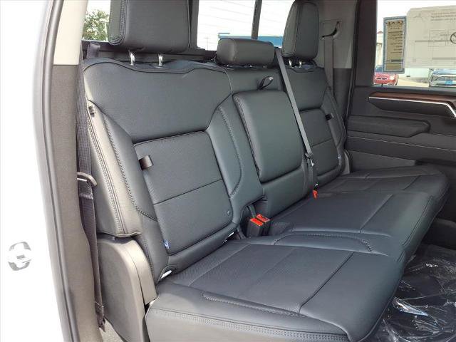 New 2026 GMC Sierra 3500 Denali w/ Denali Reserve Package image 13