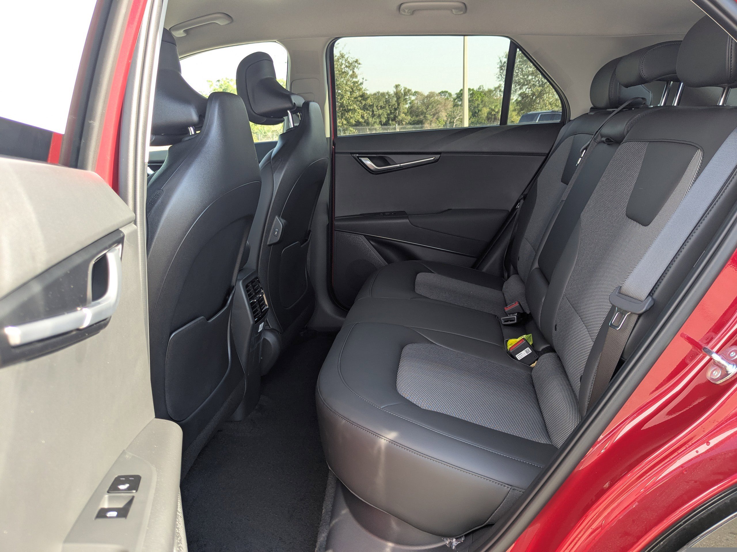 New 2025 Kia Niro Wind w/ Wind Preserve Package image 17