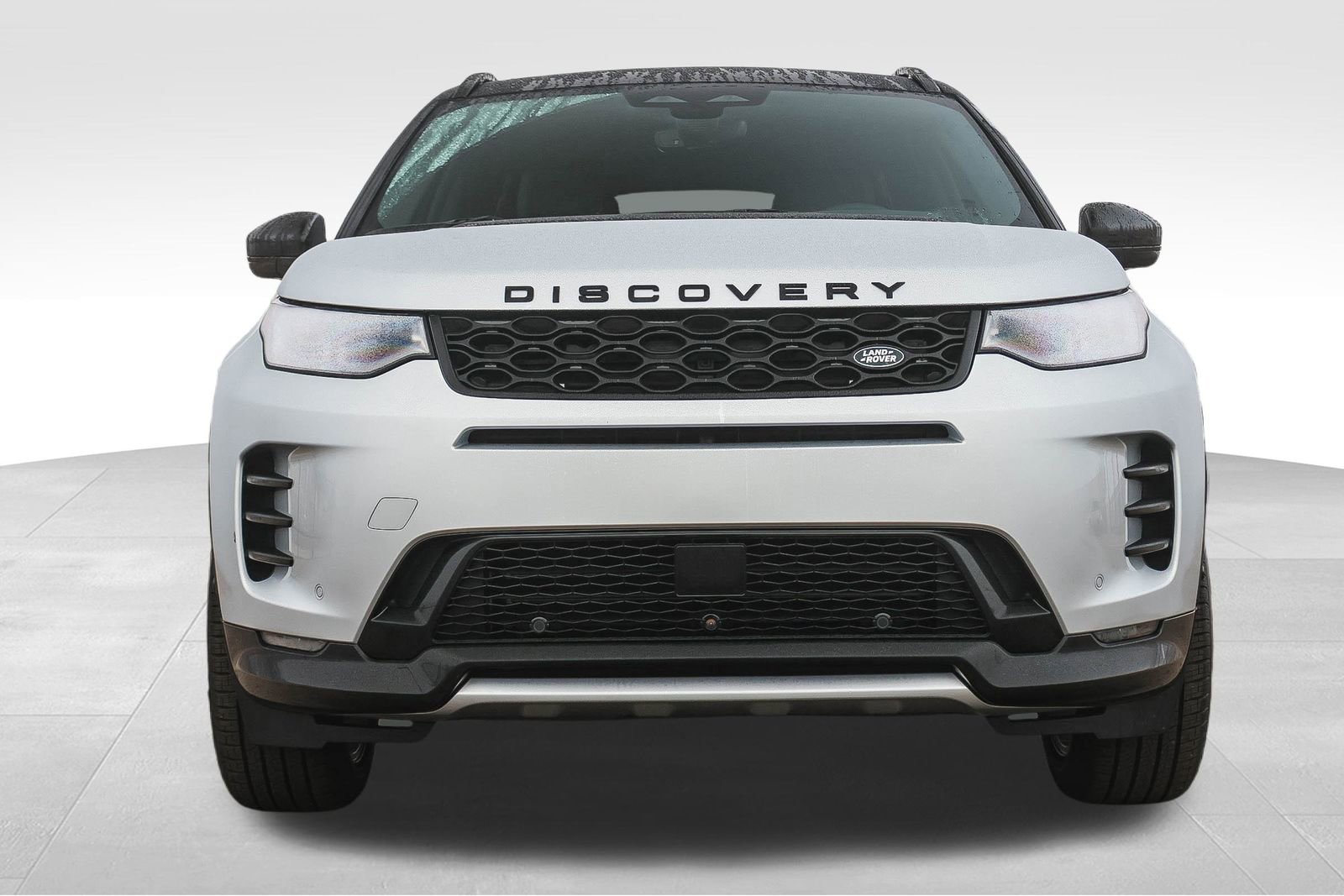 New 2026 Land Rover Discovery Sport Landmark image 2
