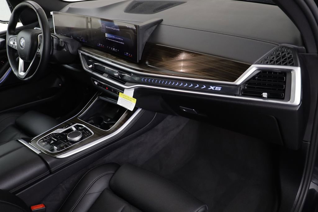 Certified 2025 BMW X5 xDrive50e image 19