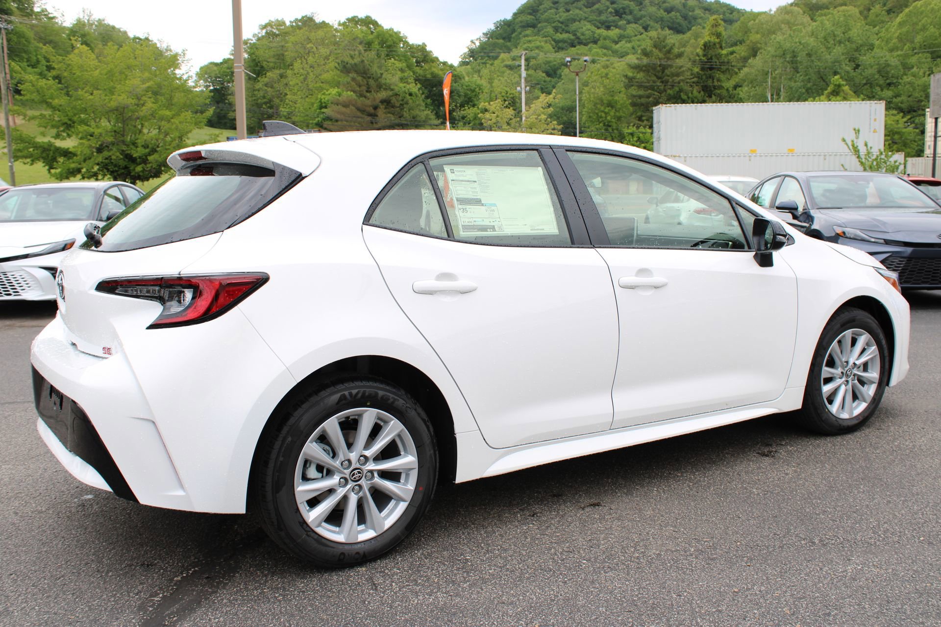 New 2026 Toyota Corolla SE FWD image 7