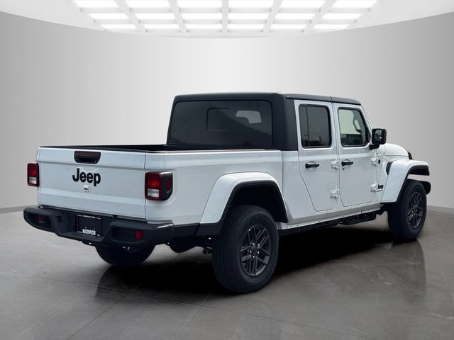 New 2026 Jeep Gladiator Sport AWD/4WD image 7