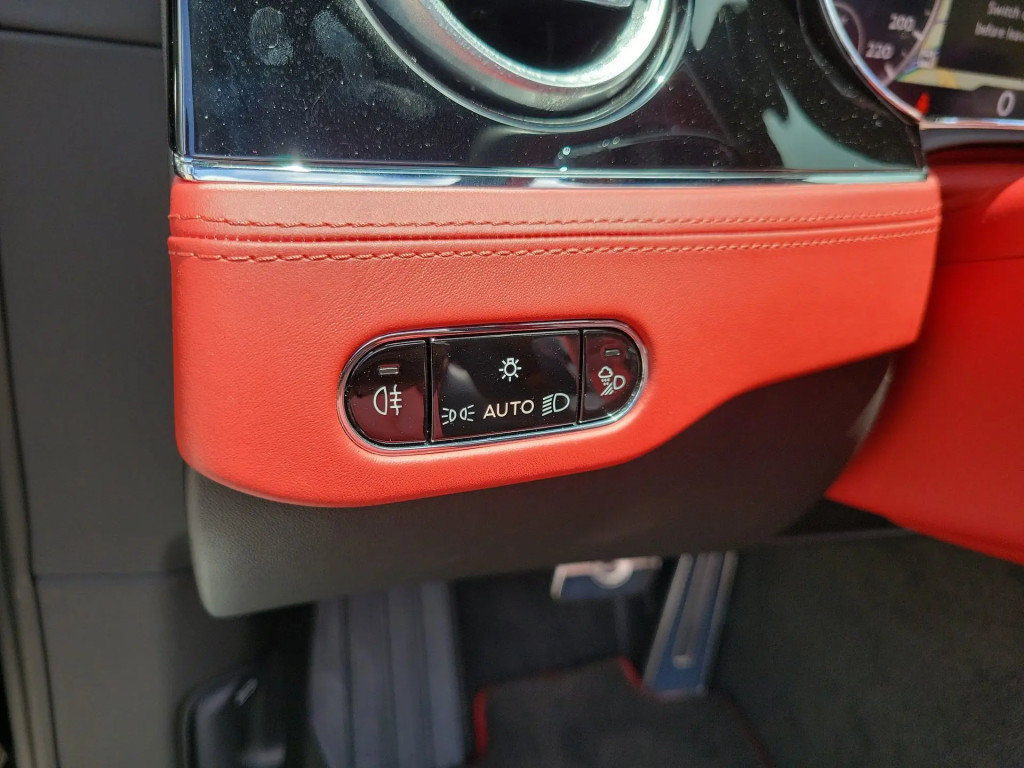 Certified 2022 Bentley Continental GT AWD/4WD image 46