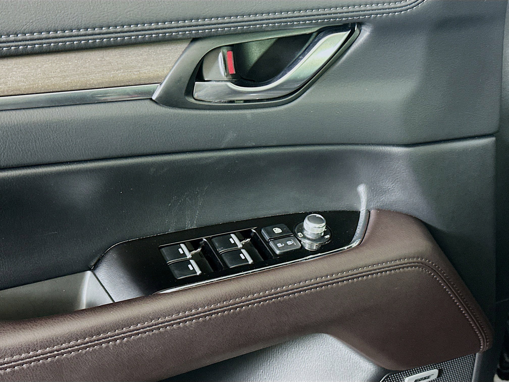 Used 2023 MAZDA CX-5 Signature image 15