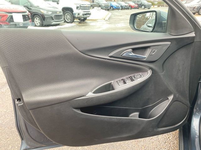 Used 2021 Chevrolet Malibu RS image 20