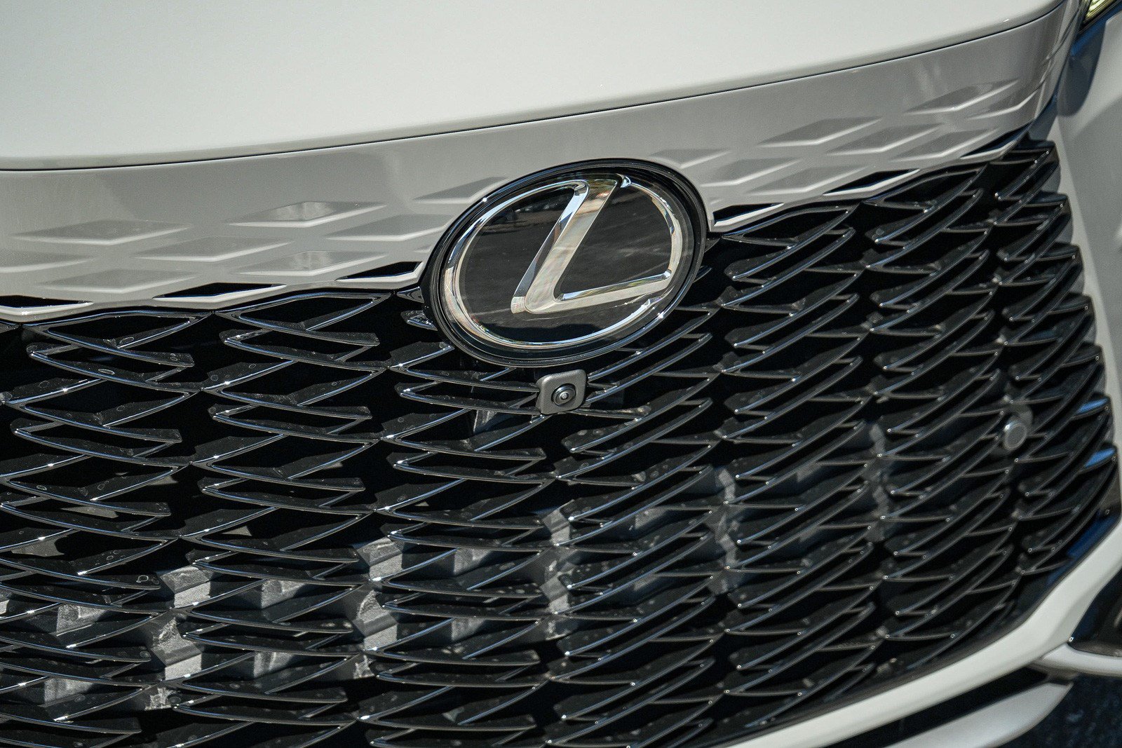 New 2026 Lexus RX 500h F Sport w/ Convenience Package AWD/4WD image 9