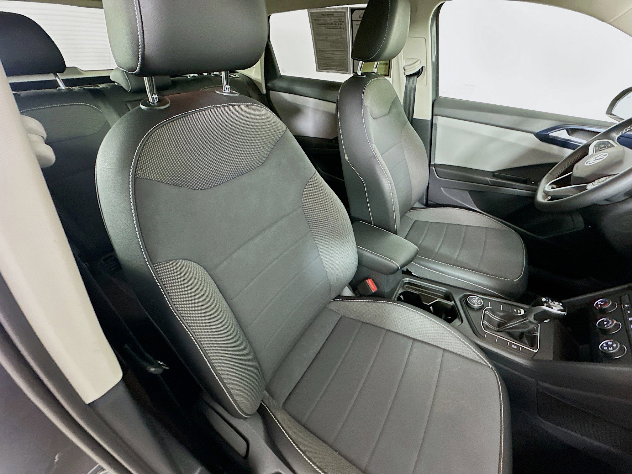 Used 2022 Volkswagen Taos SE w/ IQ.Drive SE Package image 35