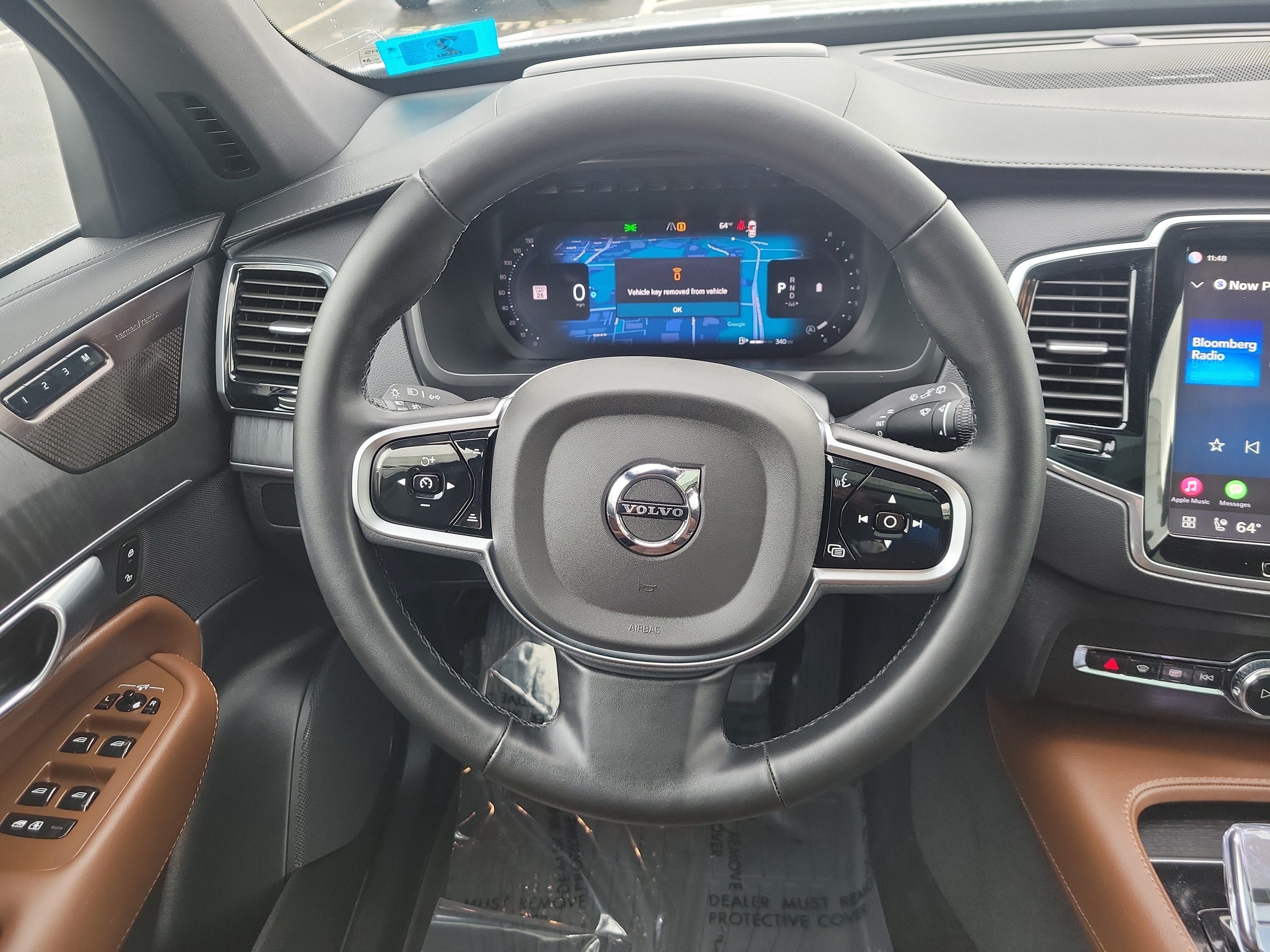 Used 2025 Volvo XC90 B6 Ultra AWD/4WD image 20