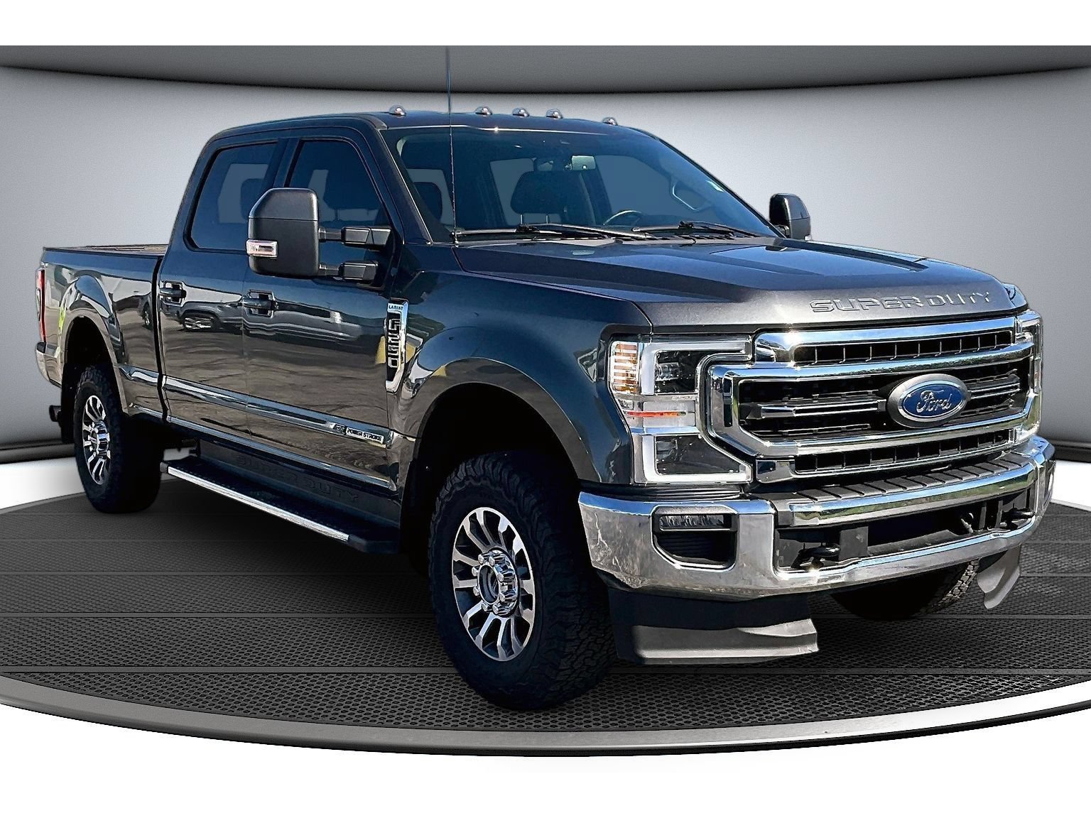 Used 2020 Ford F250 Lariat AWD/4WD image 2