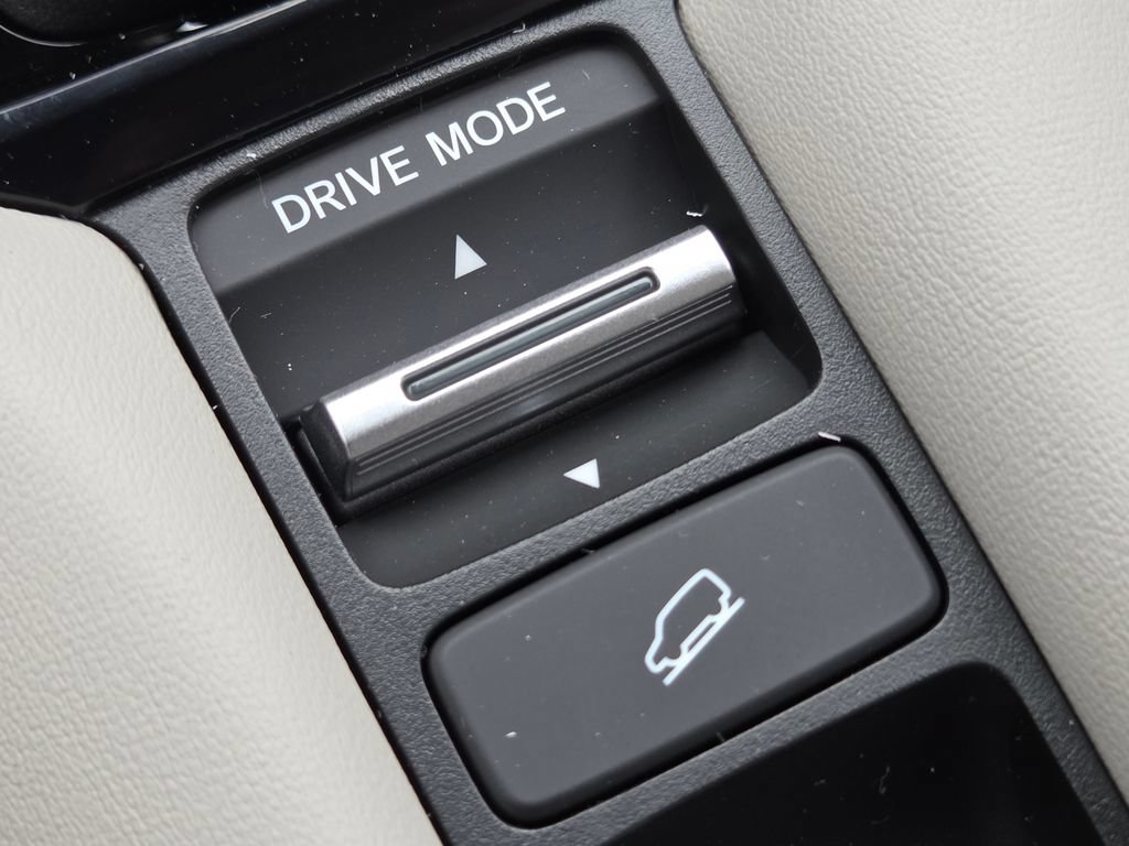 New 2027 Honda HR-V LX image 6