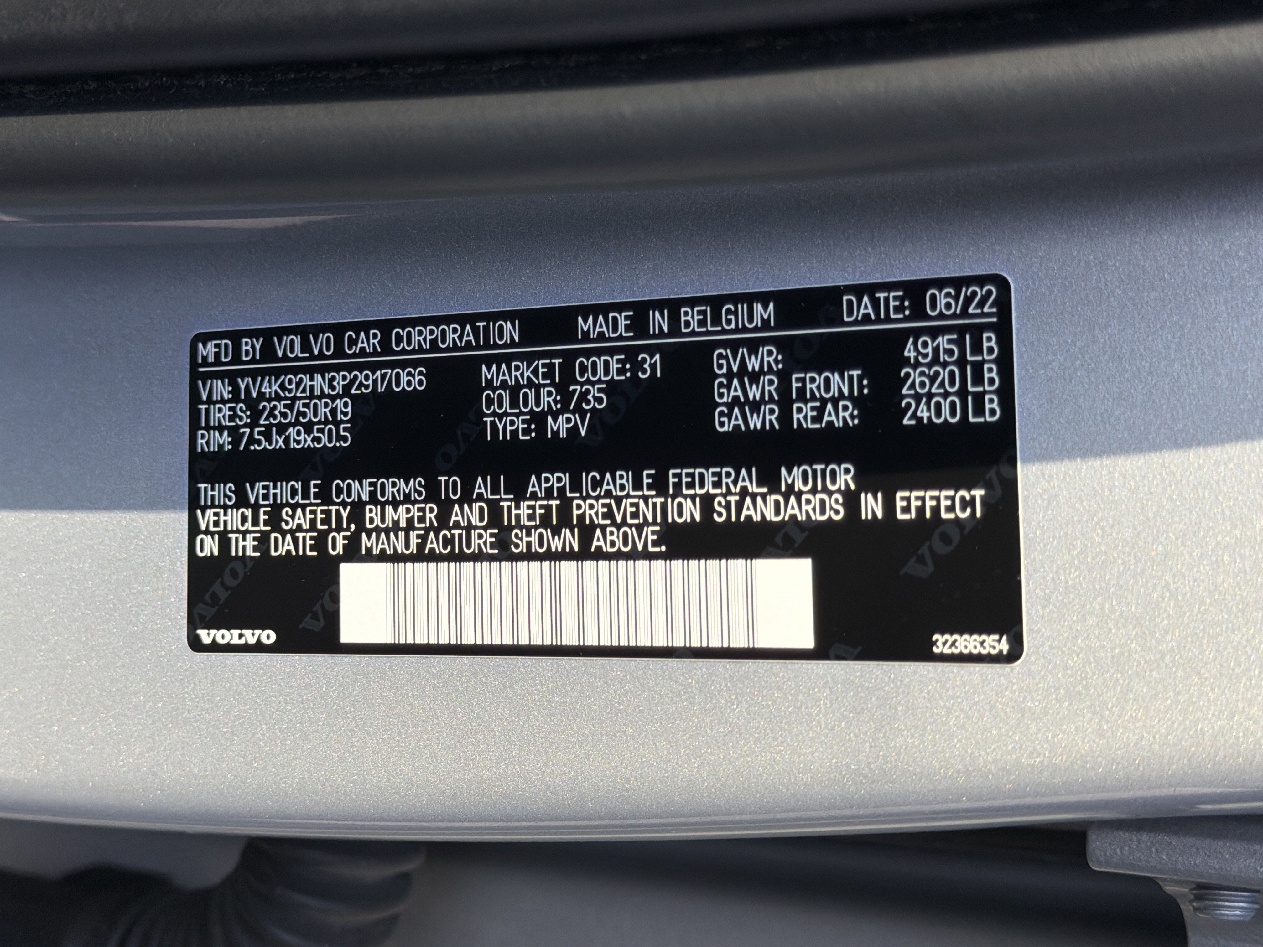 Certified 2023 Volvo XC40 B4 Plus w/ Driver Assist Package image 37