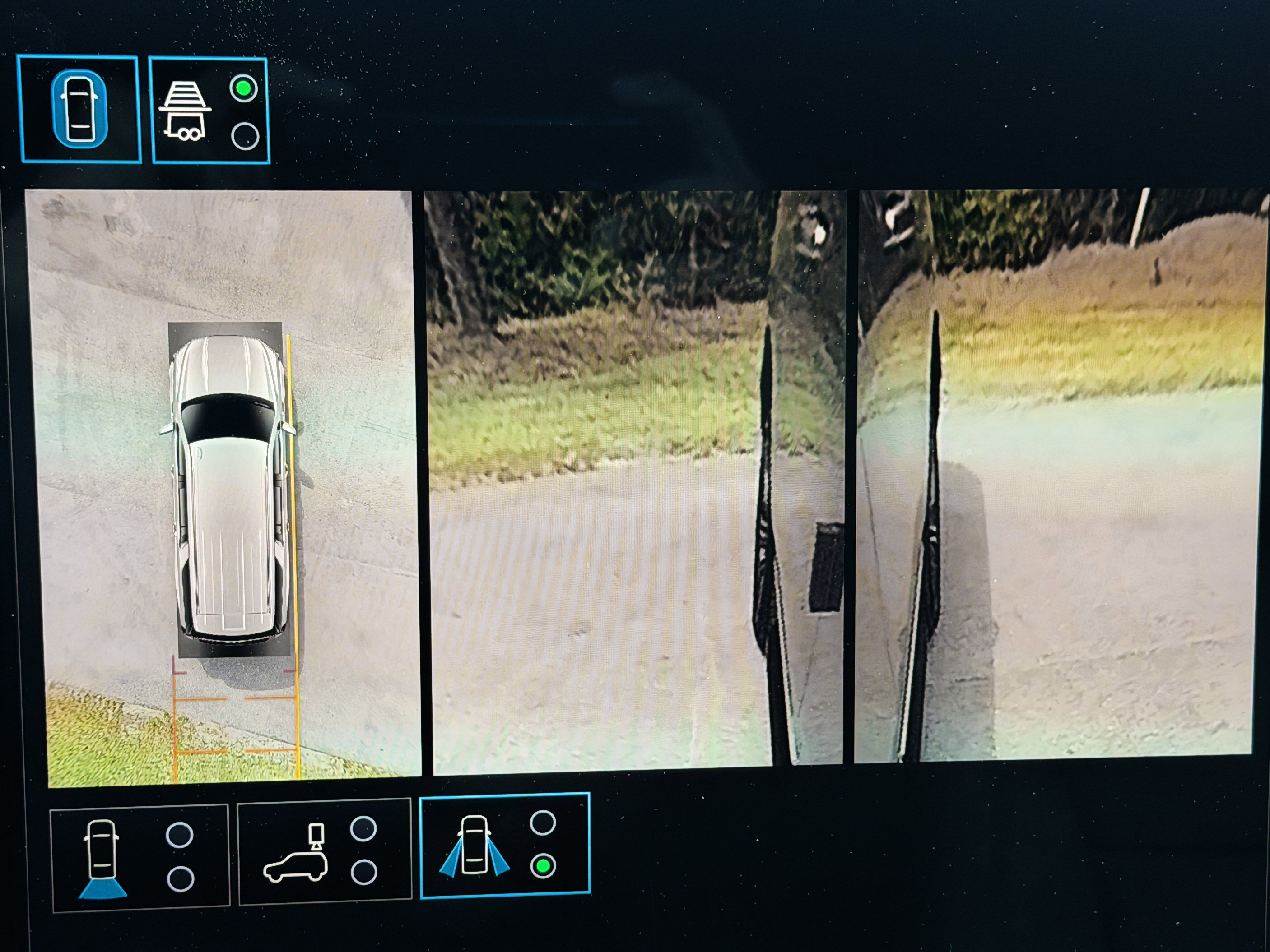 New 2026 GMC Yukon XL Elevation RWD image 35