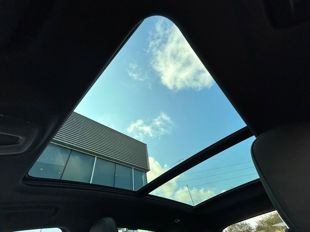 New 2025 Audi SQ5 Premium Plus image 12