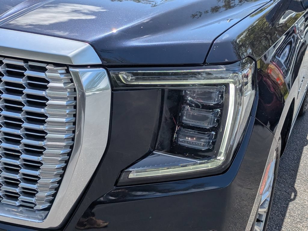 Used 2023 GMC Yukon Denali RWD image 9