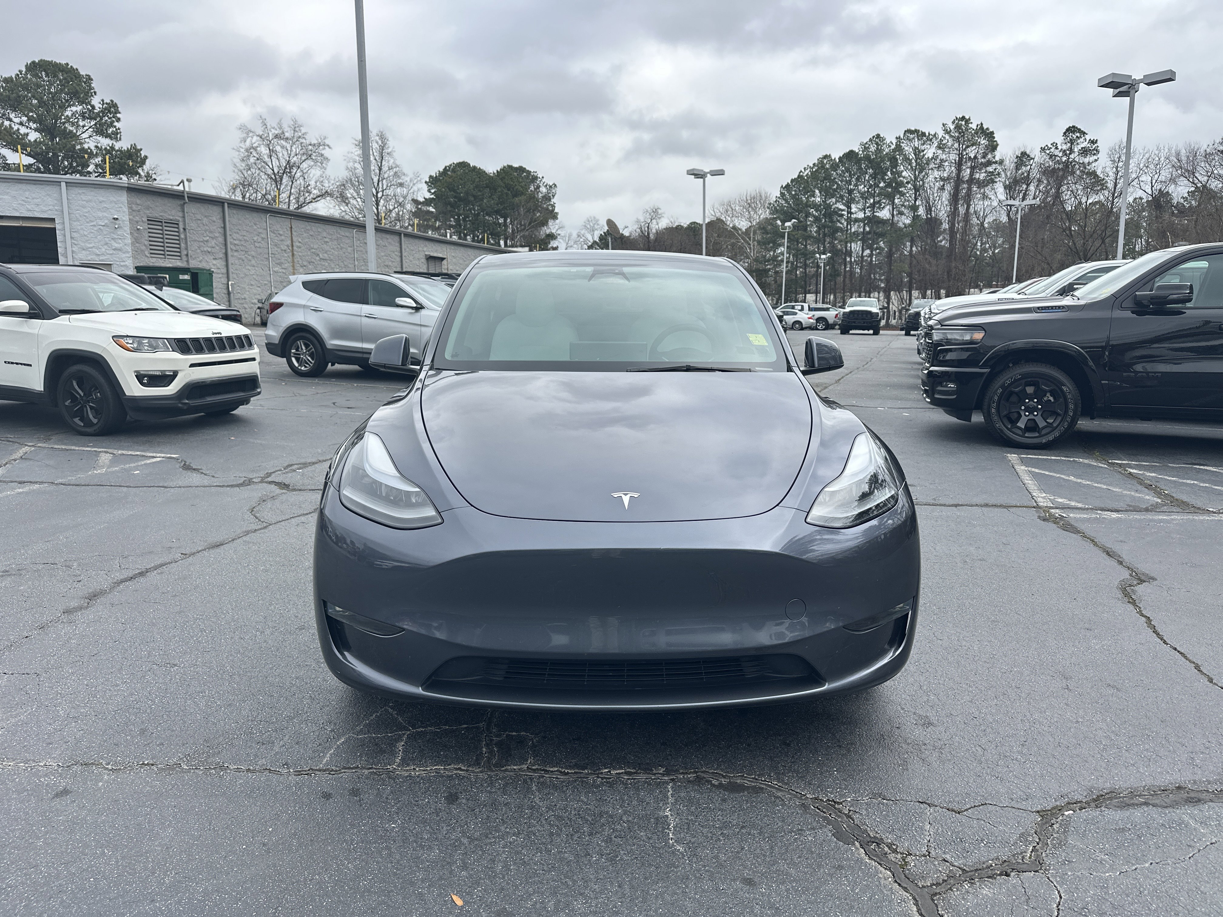 Used 2023 Tesla Model Y Performance image 4