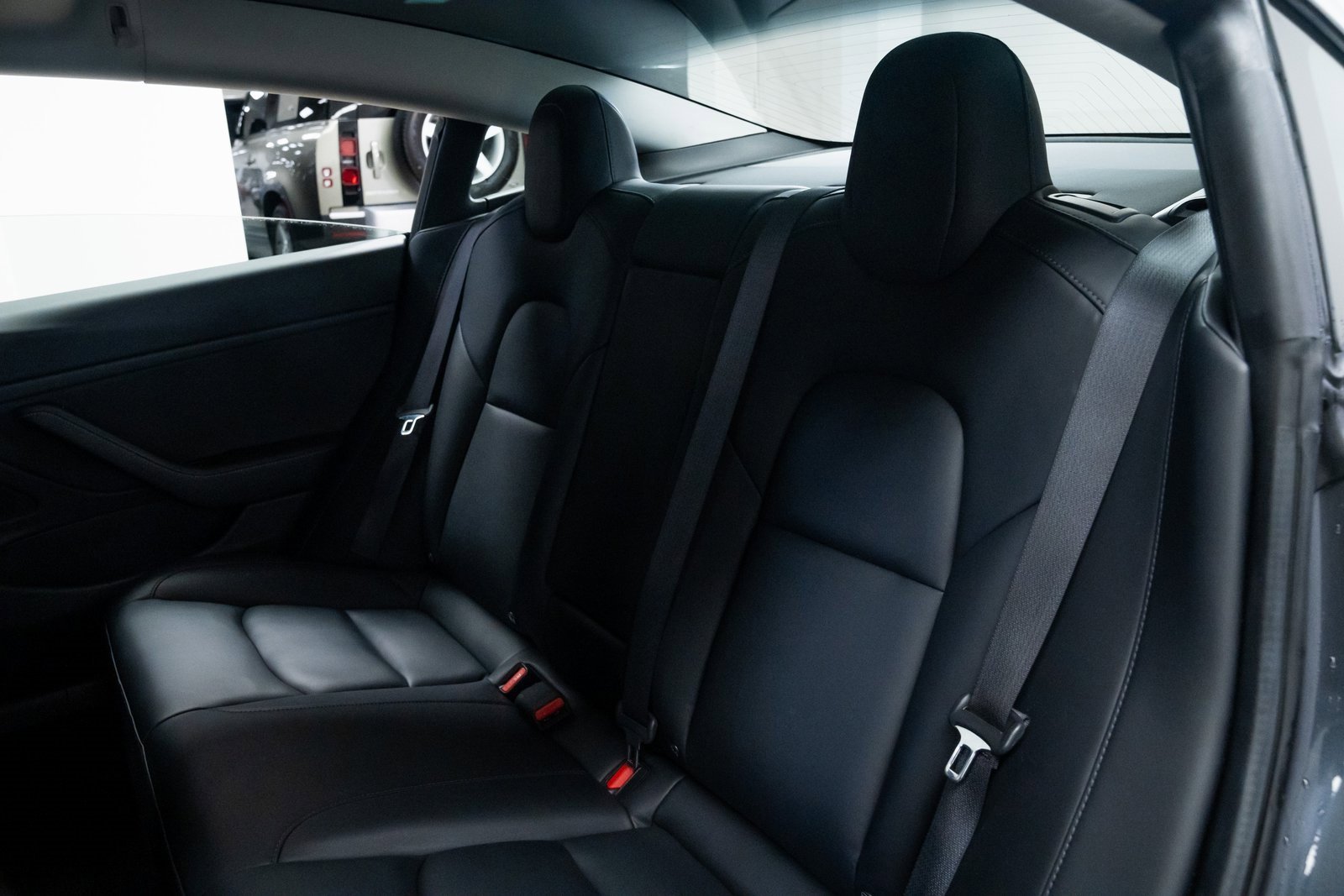 Used 2019 Tesla Model 3 Long Range image 19