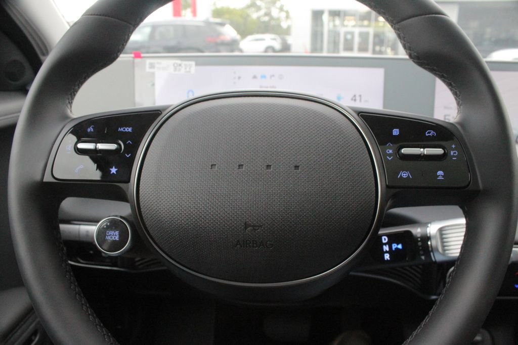 New 2024 Hyundai Ioniq 5 Limited image 30