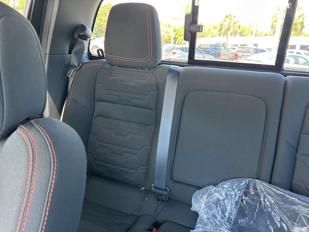 Certified 2025 Nissan Frontier PRO-4X AWD/4WD image 14