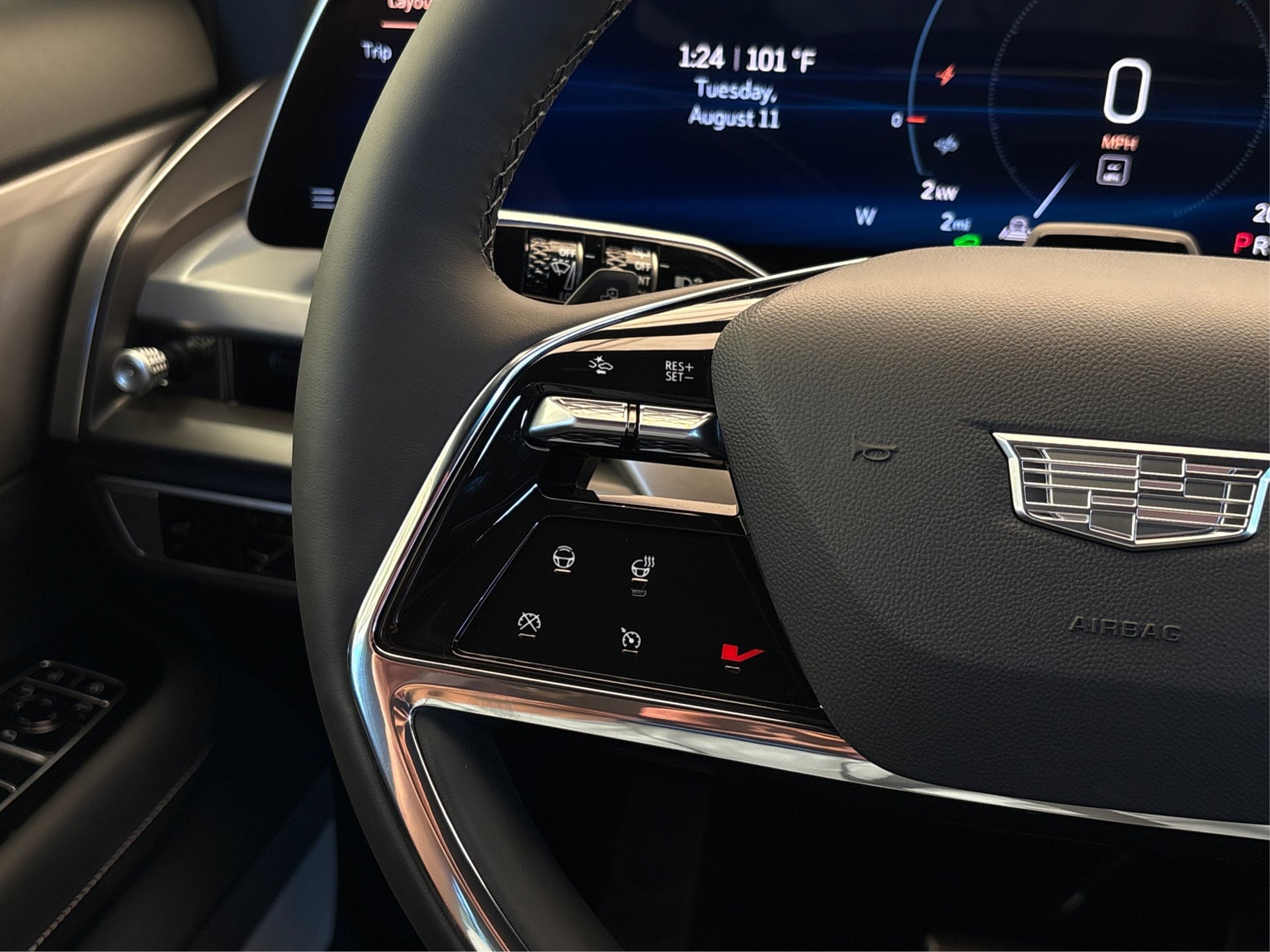New 2027 Cadillac Vistiq Luxury AWD/4WD image 26