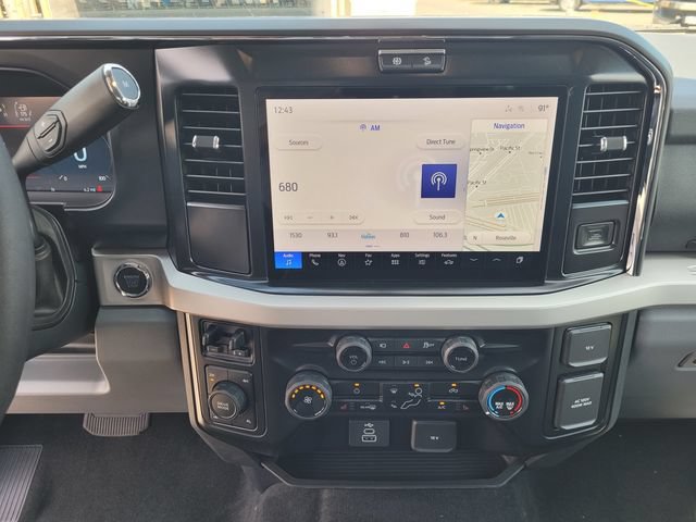 New 2026 Ford F250 XLT w/ XLT Premium Package AWD/4WD image 10