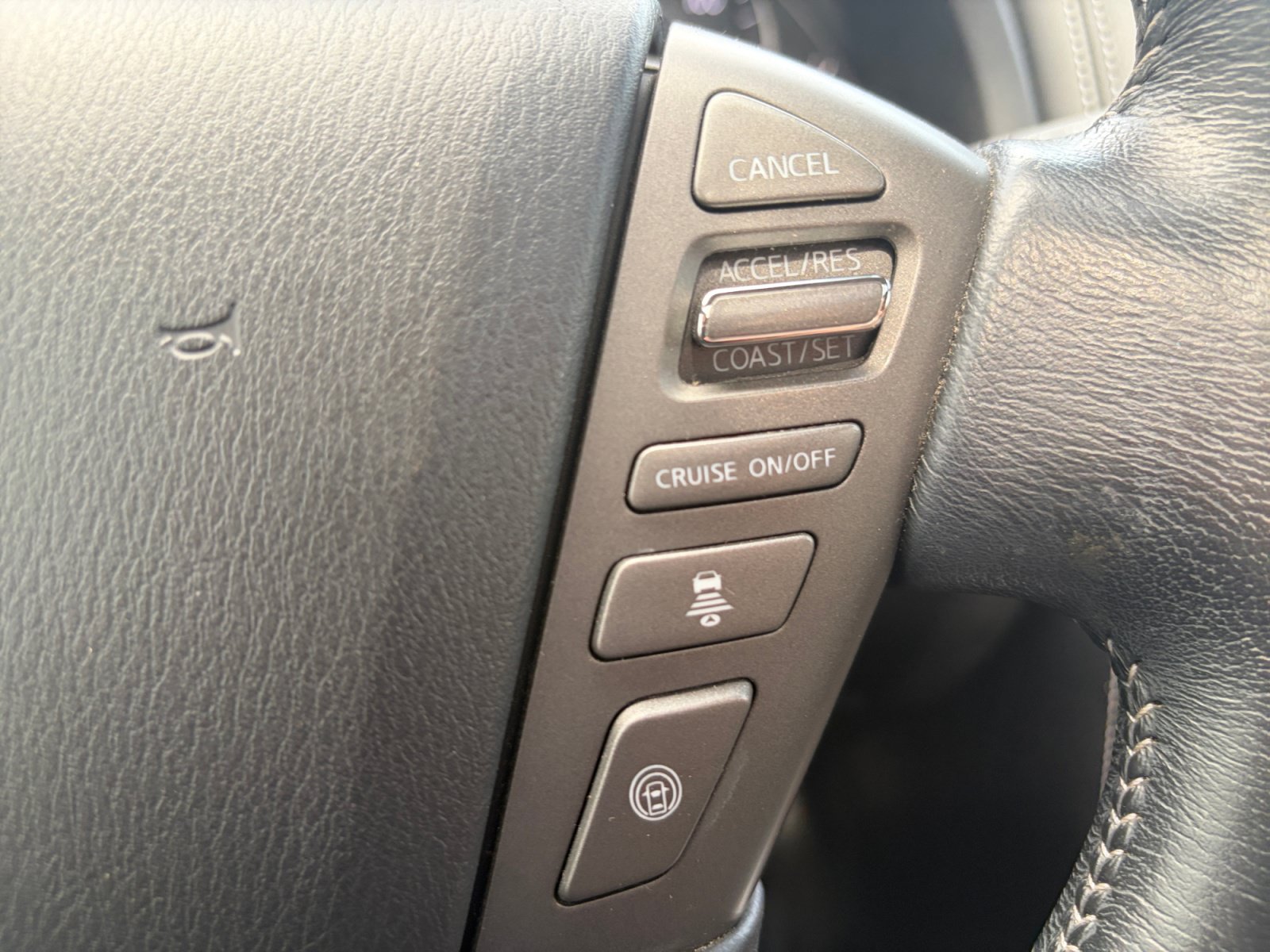 Used 2020 Nissan Armada Platinum w/ Captain's Chairs Package AWD/4WD image 21