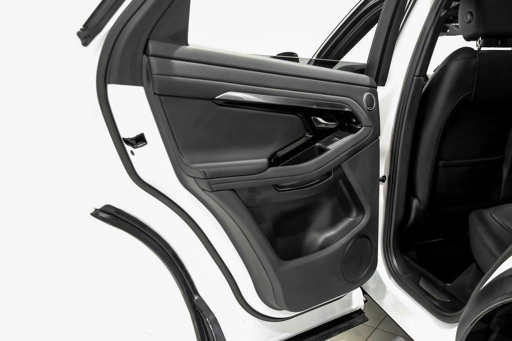 Used 2023 Land Rover Range Rover Evoque R-Dynamic S image 38