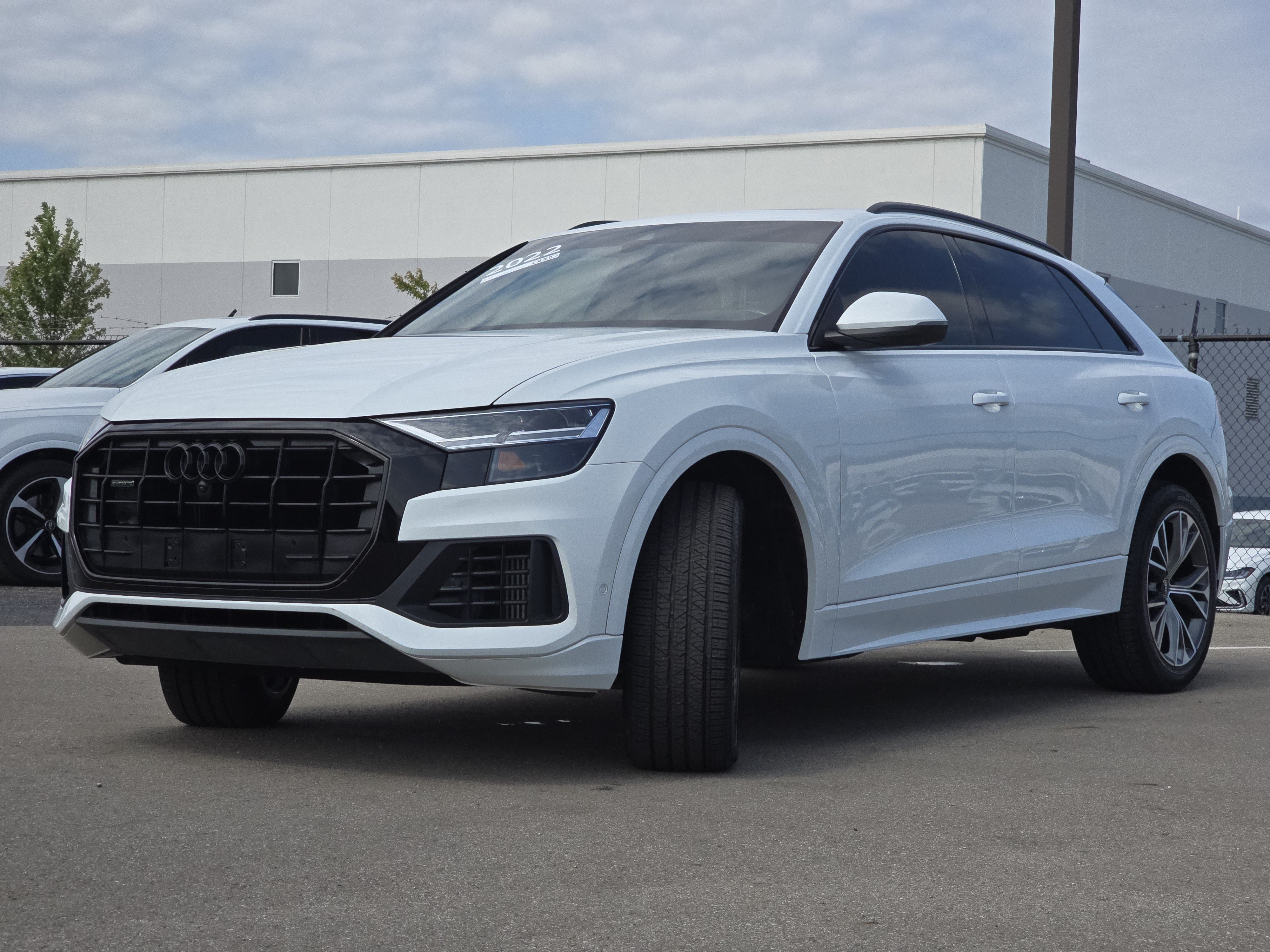 Certified 2022 Audi Q8 Premium w/ Convenience Package AWD/4WD image 3