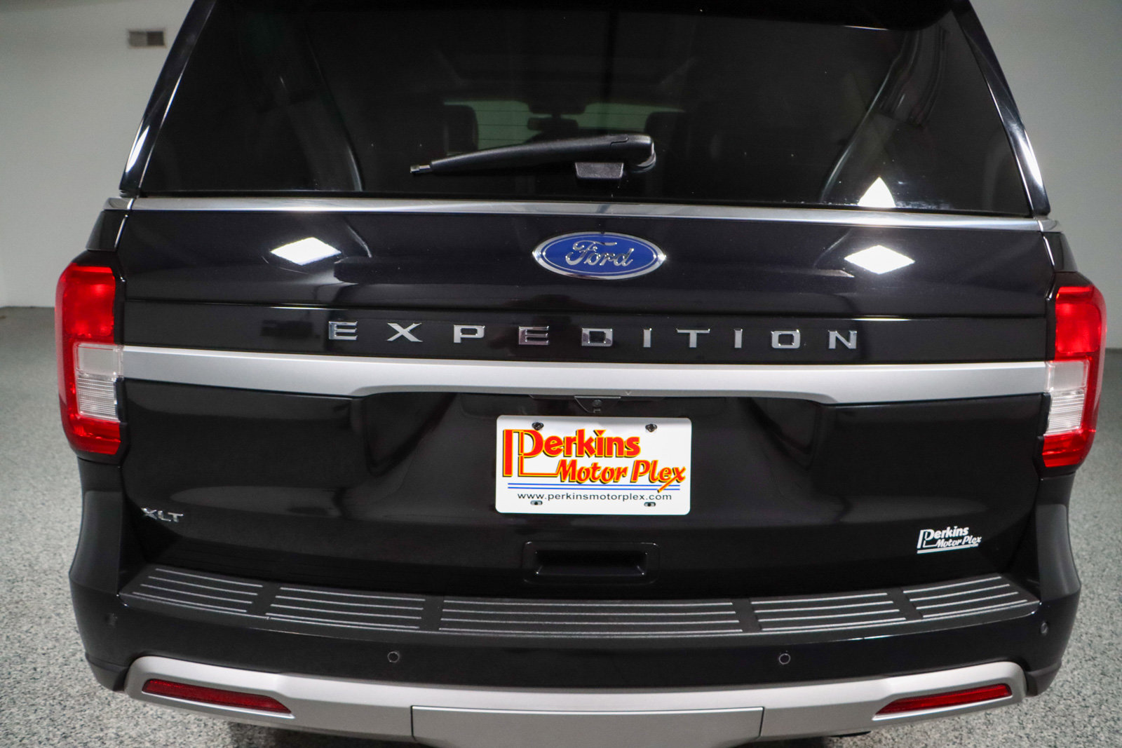 Used 2022 Ford Expedition XLT image 8