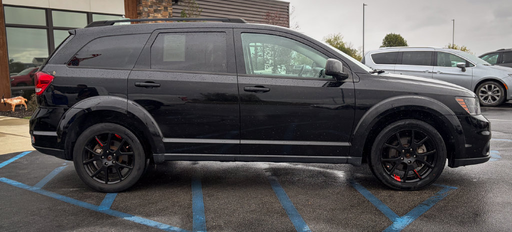 Used 2016 Dodge Journey SXT w/ Blacktop Package AWD/4WD image 25