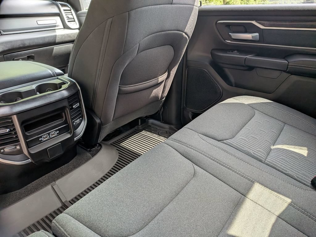 Used 2023 RAM 1500 Big Horn AWD/4WD image 34
