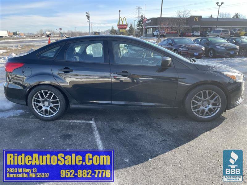 Used 2015 Ford Focus S image 4