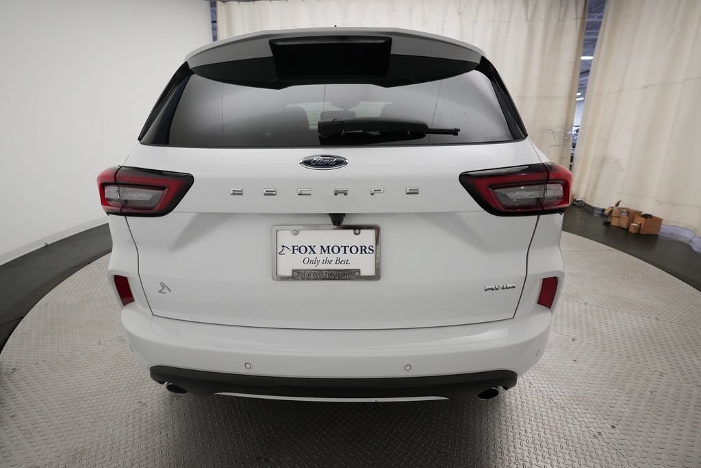 Used 2023 Ford Escape ST-Line w/ Tech Pack #1 AWD/4WD image 26