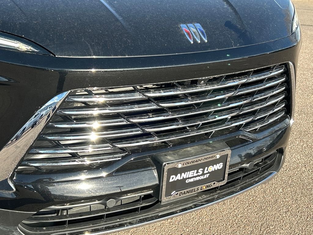 Used 2025 Buick Enclave Preferred image 31