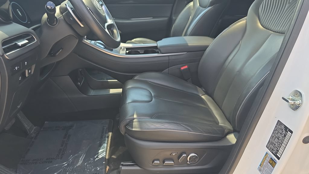 Used 2023 Hyundai Palisade Calligraphy w/ Cargo Package FWD image 14