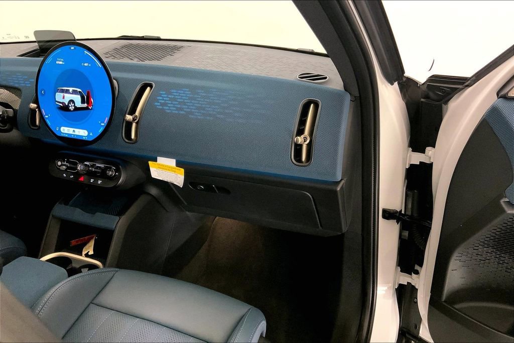 Certified 2025 MINI Cooper Countryman S w/ Comfort Package Max image 23